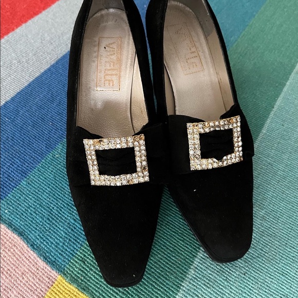 VINTAGE HEELS 💎🖤50s Suede square toe pumps W/rhinestone Buckle SIZE 8.5 - Picture 2 of 6